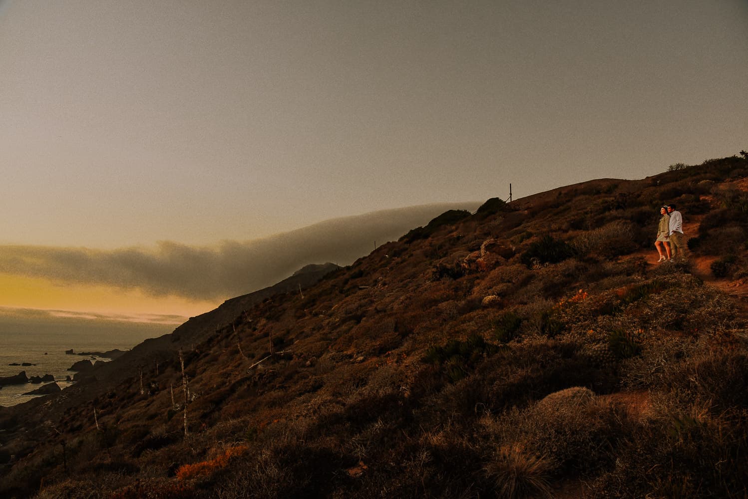 Fotografía de save the date en Ensenada Baja California por Jesús Amaya fotógrafo de bodas destino en México